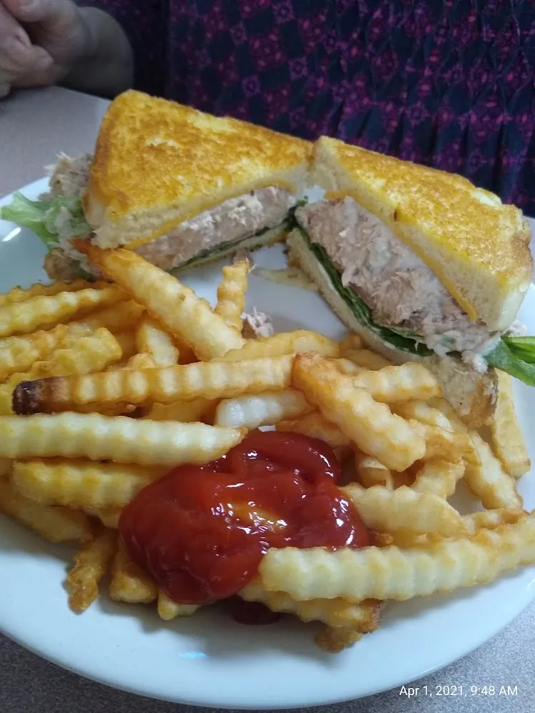 Tuna Melt with Frys